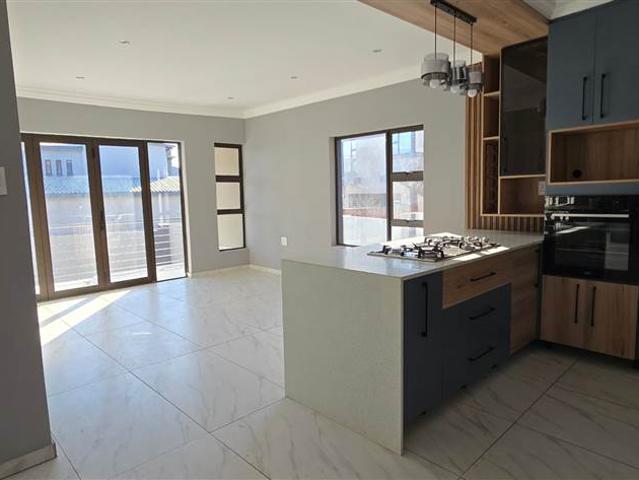 House for sale in Waterkloof, Gauteng
