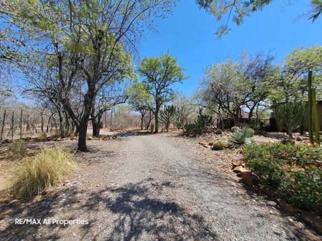 House for sale in 57 Waterberg, Lephalale Local Municipality