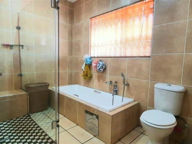 House for sale in Meyerton