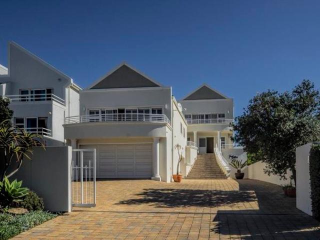 House for sale in Bushmans River Mouth, Eastern Cape