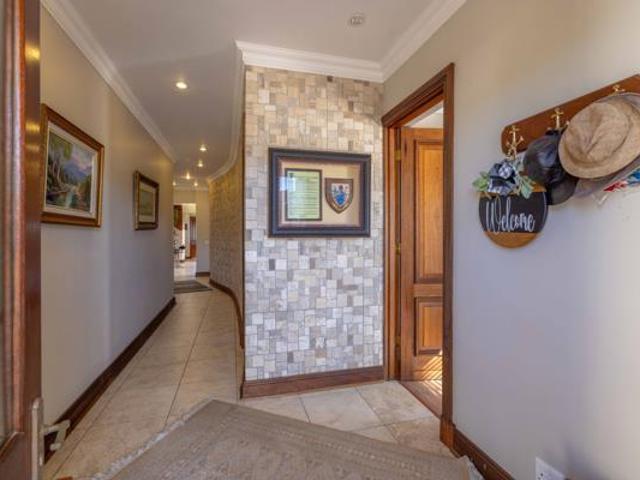 House for sale in Bushmans River Mouth, Eastern Cape