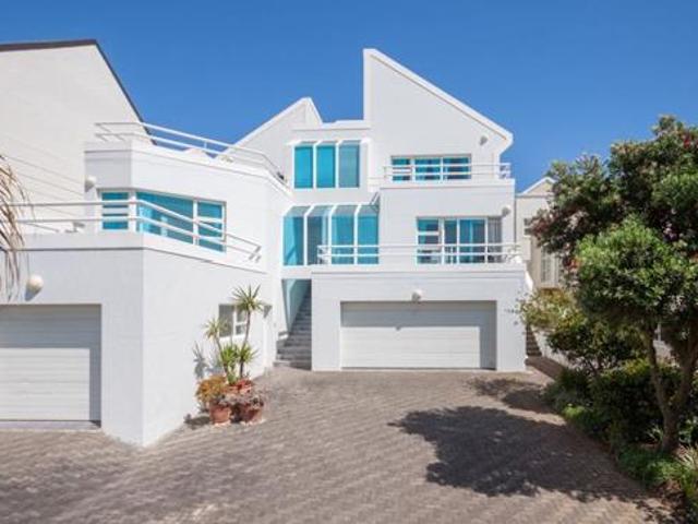 House for sale in Bushmans River Mouth, Eastern Cape