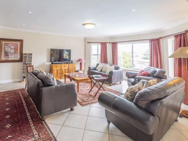 House for sale in Bushmans River Mouth, Eastern Cape