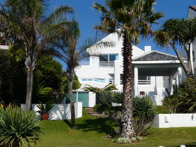 House for sale in Bushmans River Mouth, Eastern Cape