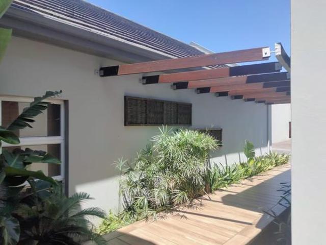 House for sale in Bushmans River Mouth, Eastern Cape
