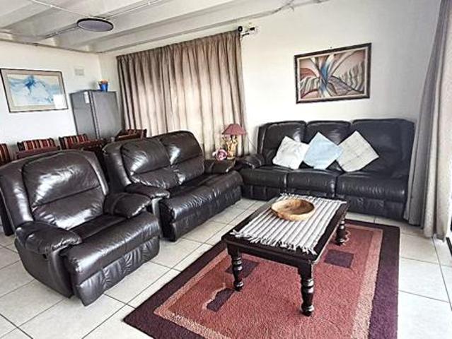 House for sale in Ugu District Municipality, Kwazulu-natal