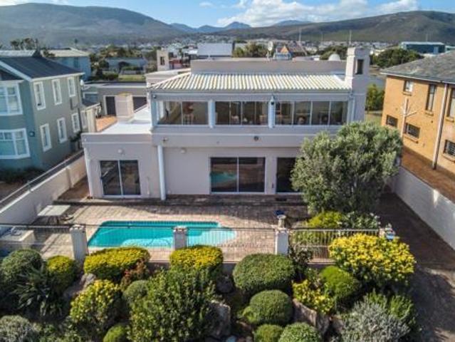 House for sale in Western Cape