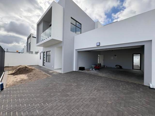 House for sale in Cape Town, Western Cape