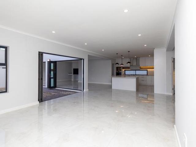 House for sale in Cape Town, Western Cape