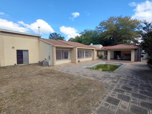 House for sale in Sasolburg, Metsimaholo Local Municipality