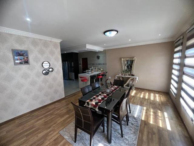House for rent in Waterkloof, Gauteng