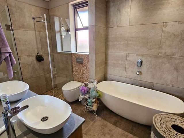 House for sale in North West