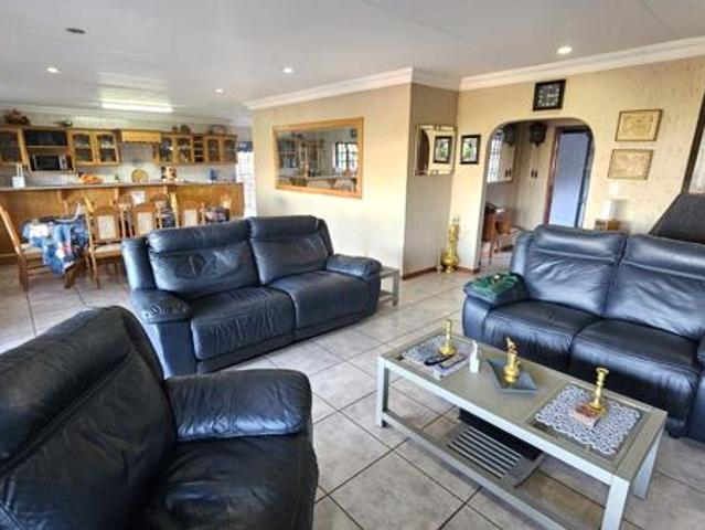 House for sale in North West