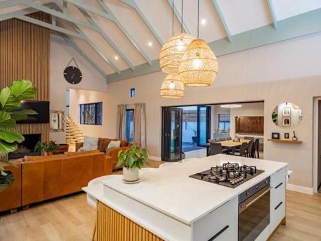 House for sale in Cape Town, Western Cape