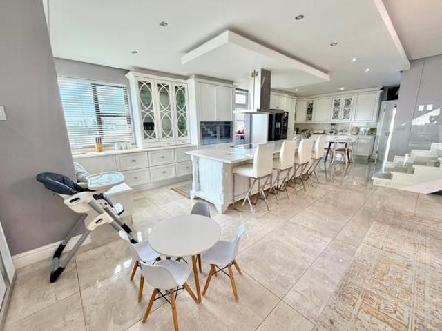 House for sale in Princess Grant, Kwazulu-natal