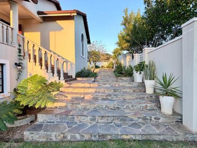 House for sale in Princess Grant, Kwazulu-natal