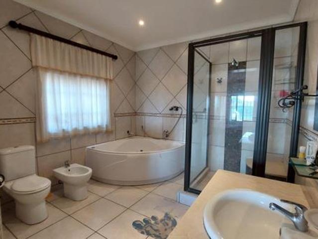 House for sale in Ugu District Municipality, Kwazulu-natal