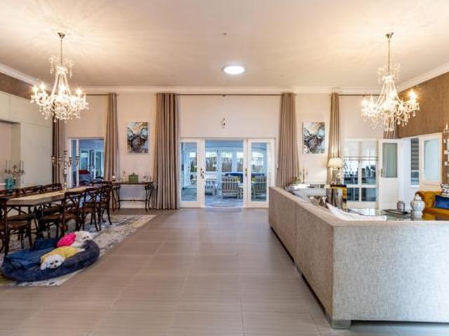 House for rent in Waterkloof, Gauteng