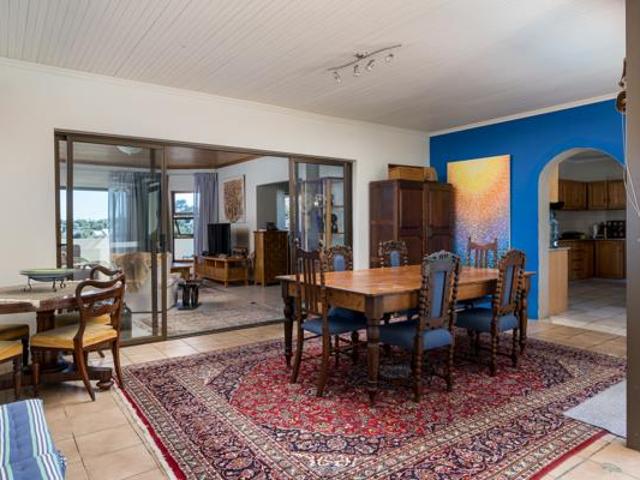 House for sale in Cape Town, Western Cape