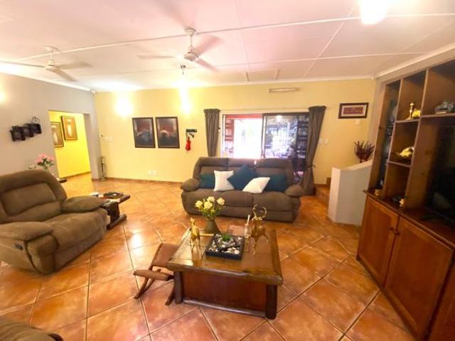 House for sale in Ugu District Municipality, Kwazulu-natal