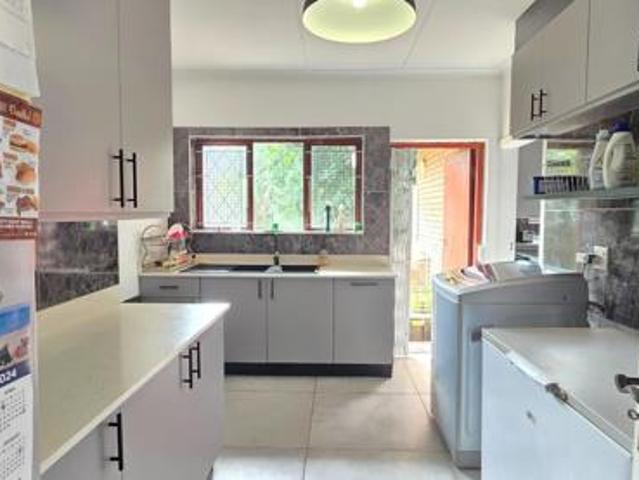 House for sale in Ugu District Municipality, Kwazulu-natal
