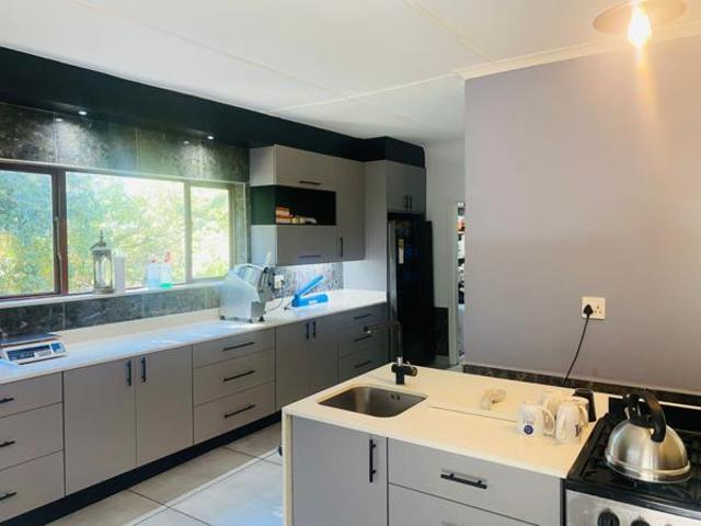 House for sale in Ugu District Municipality, Kwazulu-natal