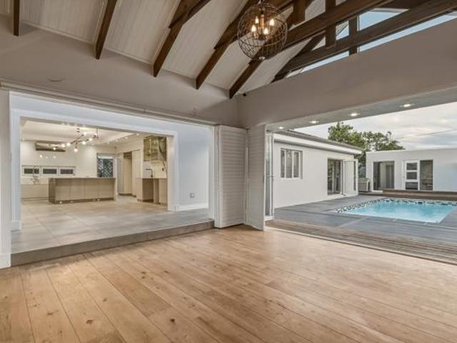 House for sale in Cape Town, Western Cape