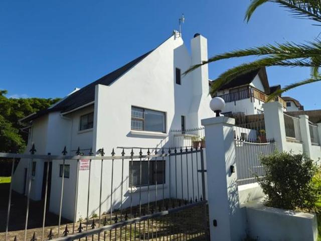 House for sale in Cape St Francis, Eastern Cape