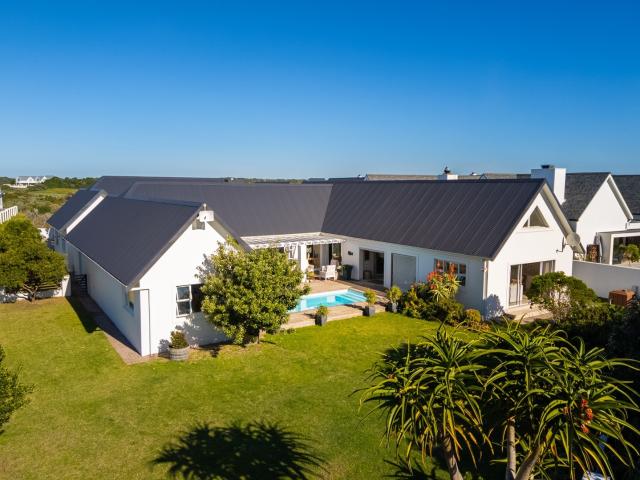 House for sale in Cape St Francis, Eastern Cape