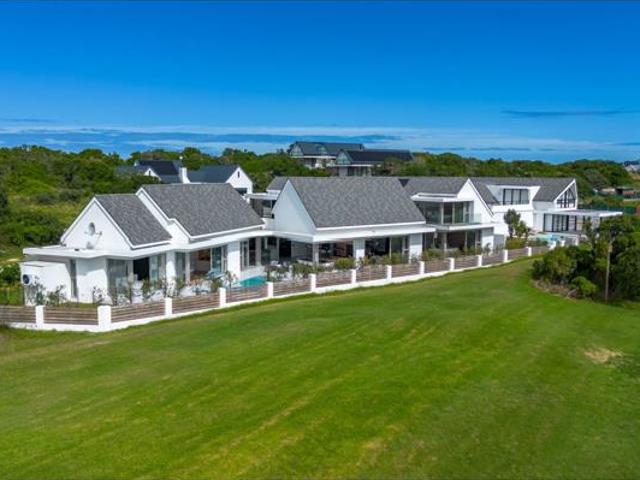 House for sale in Cape St Francis, Eastern Cape