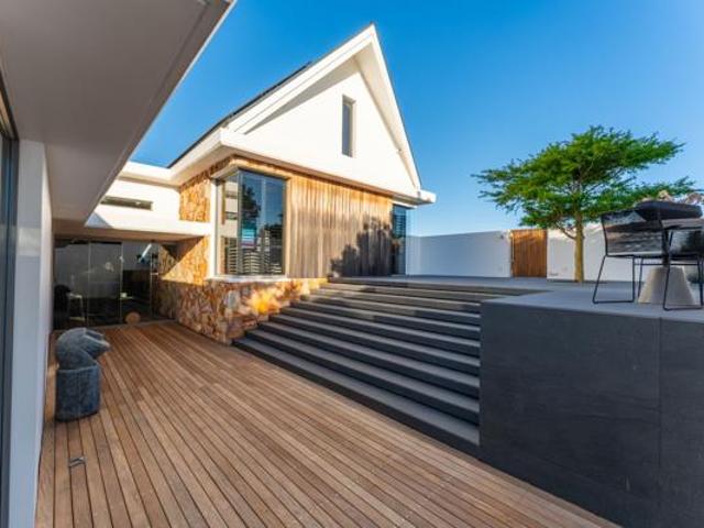 House for sale in Cape St Francis, Eastern Cape