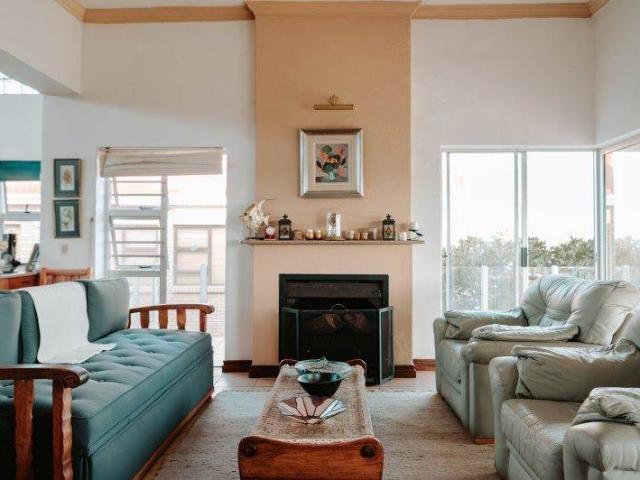 House for sale in Groot Brak Rivier, Western Cape