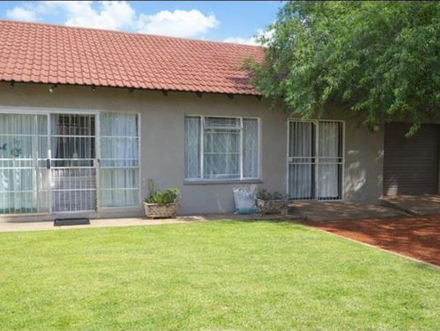 House for sale in Dr Kenneth Kaunda, North West