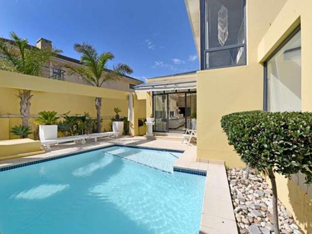 House for sale in Cape Town, Western Cape