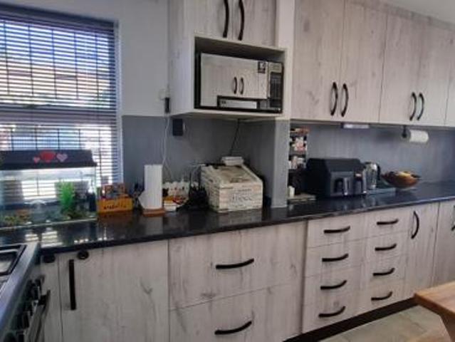 House for sale in Cape Town, Western Cape