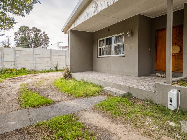 House for sale in Table View, Western Cape