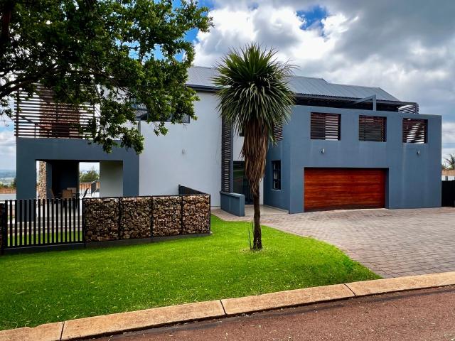 House for sale in Waterkloof, Gauteng