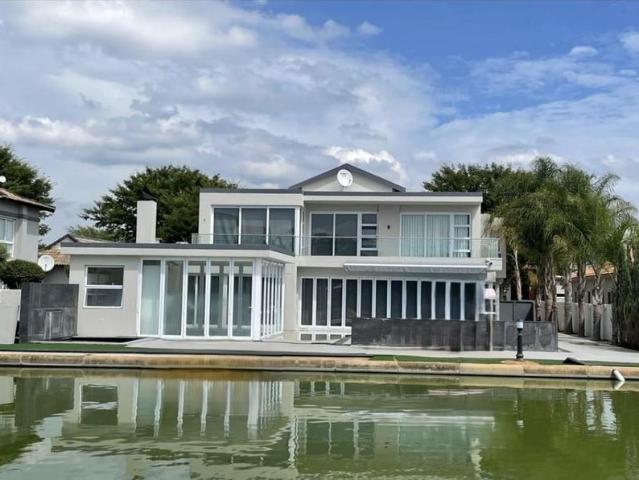 House for sale in North West