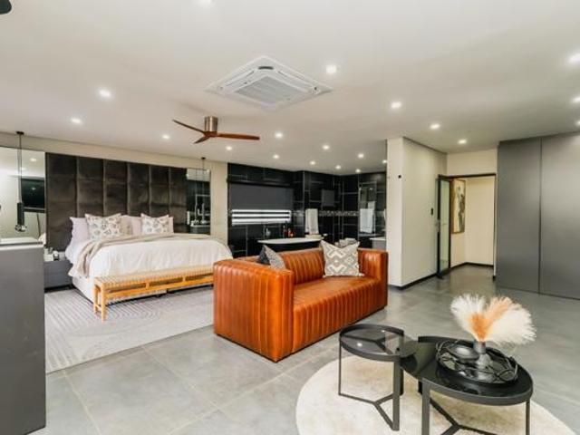 House for sale in North West