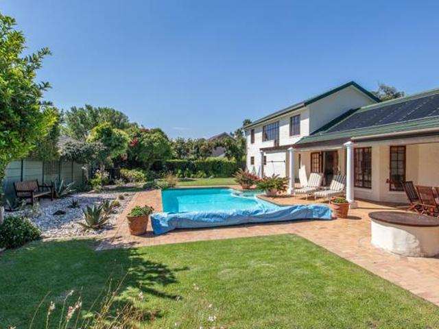 House for sale in Cape Town, Western Cape