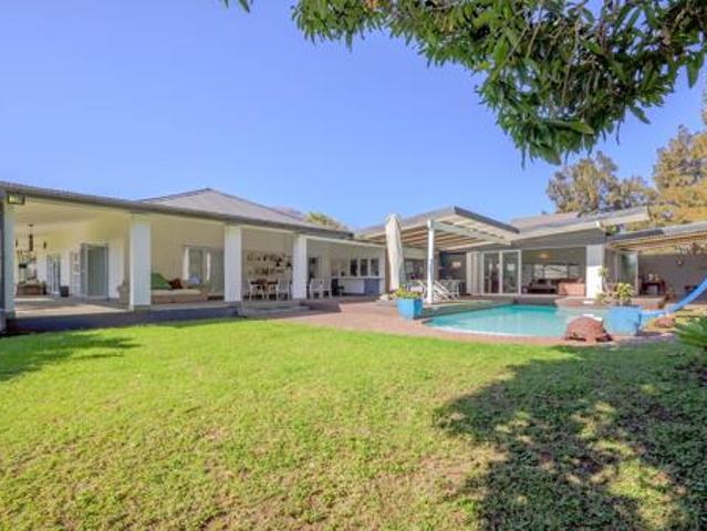 House for sale in Tongaat Beach, Kwazulu-natal