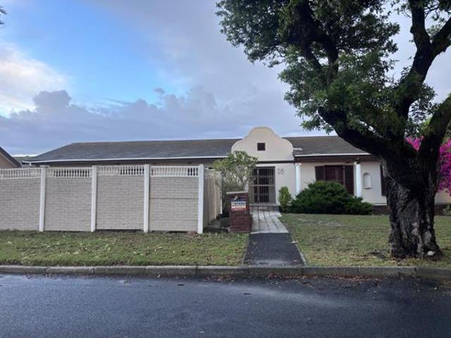 House for sale in Cape Town, Western Cape
