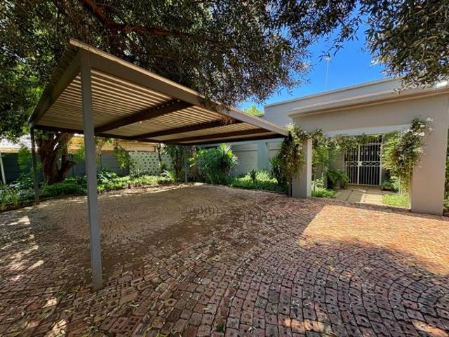 House for sale in Bloemfontein, Mangaung Metropolitan Municipality