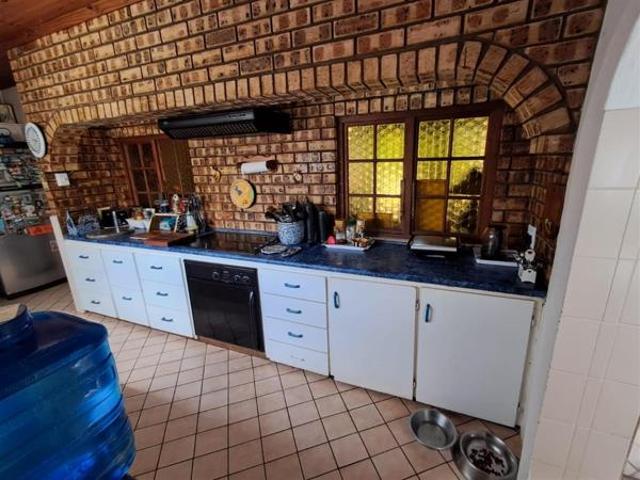 House for sale in Ugu District Municipality, Kwazulu-natal