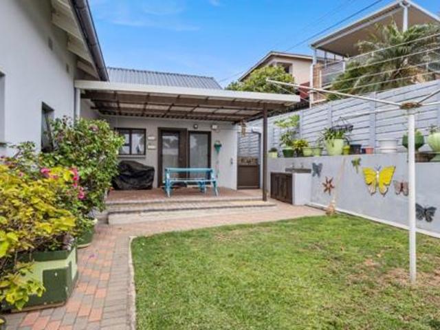 House for sale in Ugu District Municipality, Kwazulu-natal