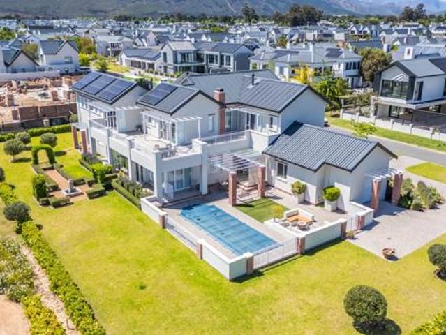 House for sale in Durbanville, Western Cape