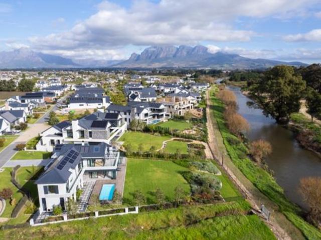 House for sale in Durbanville, Western Cape