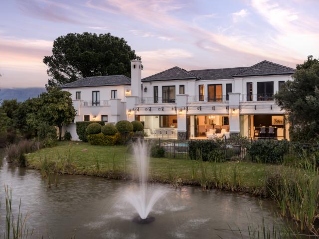 House for sale in Onverwacht, Western Cape