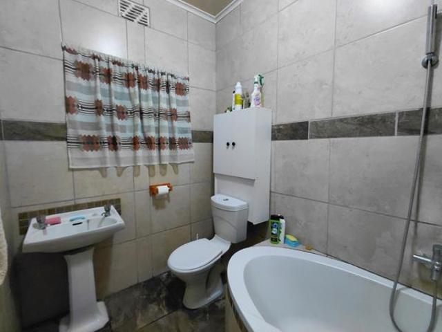 House for sale in Cape Town, Western Cape