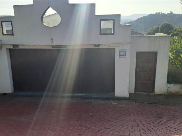 House for sale in Mount Moreland, Kwazulu-natal